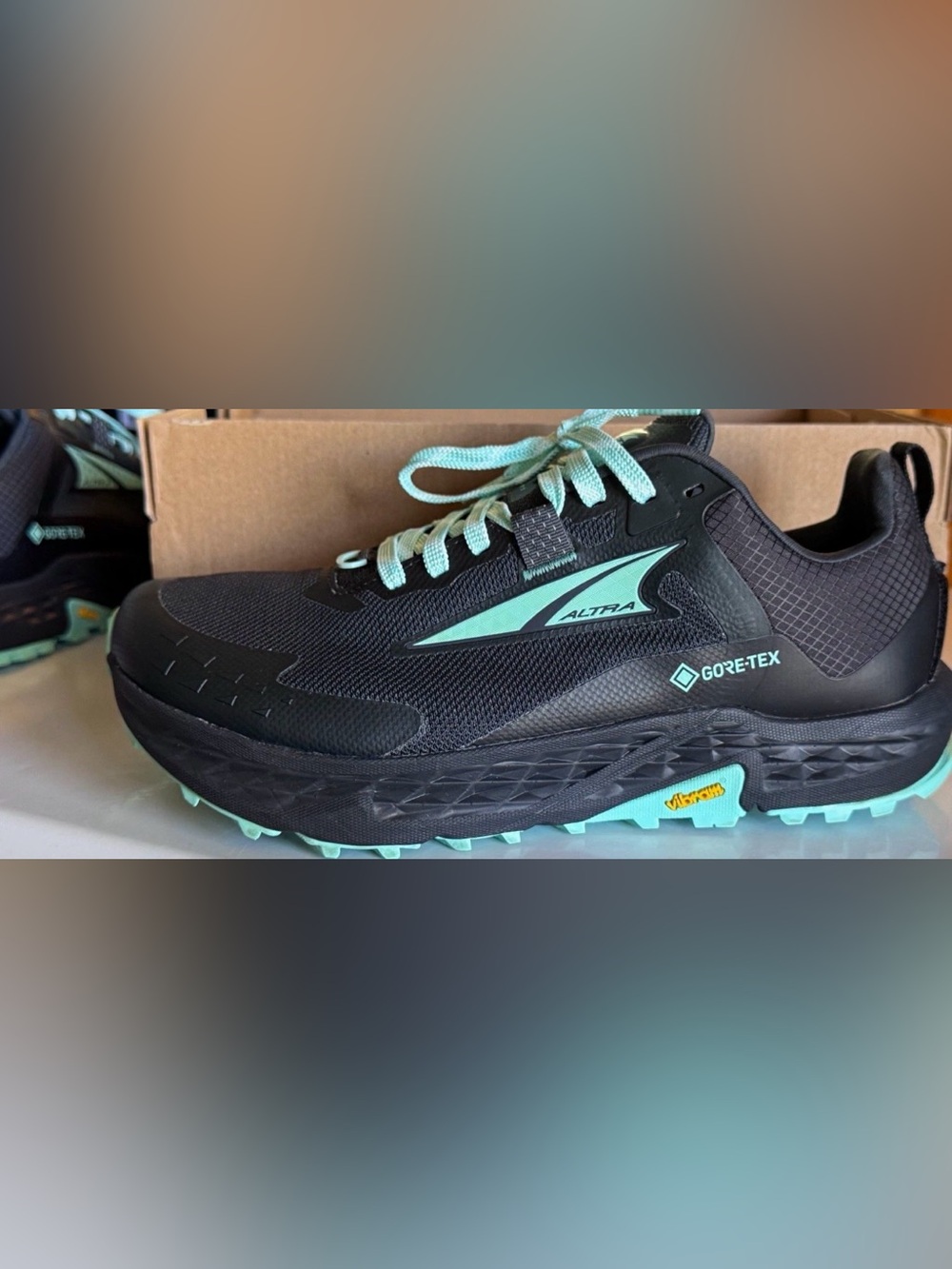 NEW Altra Timp 5 GTX Women’s 10 GORE-TEX Vibram Trail Running Hiking Shoes